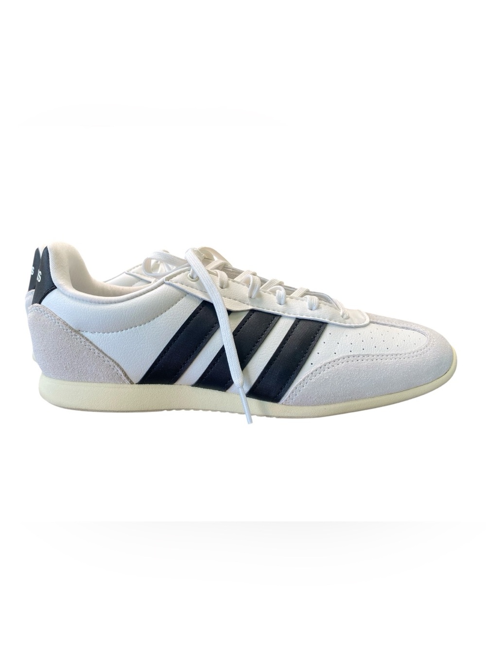 Adidas Barreda Lo Women’s Low Top Sportswear Sneakers Size 8.5